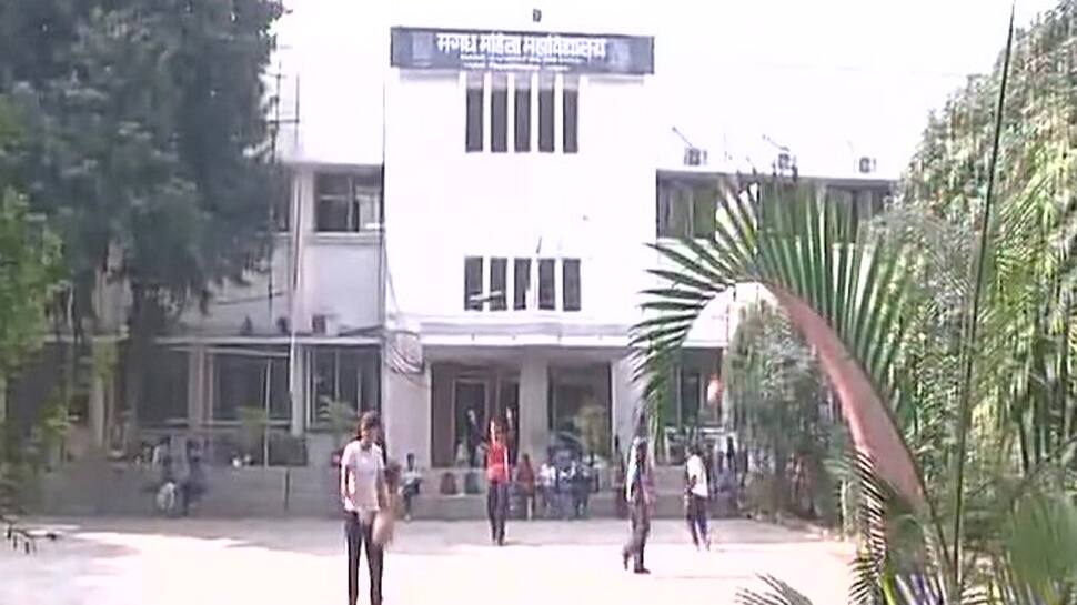 'Clothes worn by Hindu girls embarrassing': Patna college bans jeans, patiala suits