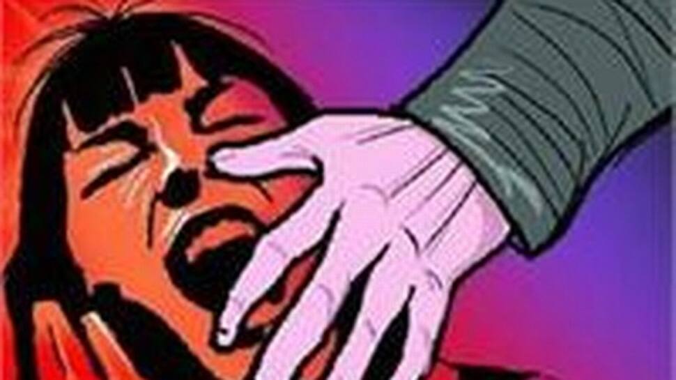 J&amp;K: Man kidnaps, rapes 14-yr-old in Kupwara