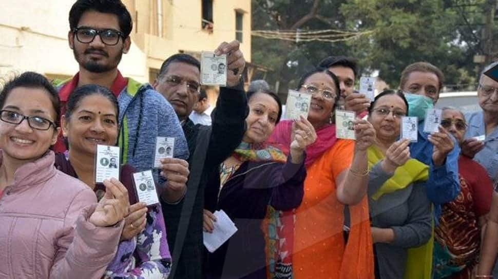 Gujarat Assembly elections 2017: 68 percent voter turnout in first phase amid allegations of EVM tampering