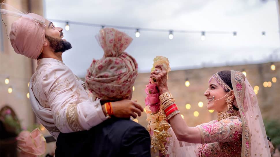 Virat Kohli – Anushka Sharma jai mala ceremony video leaked – Watch