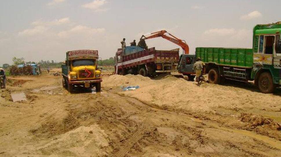 150 acre land freed from encroachment by farmers in Greater Noida