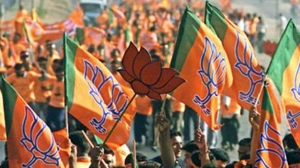 Gujarat elections 2017: BJP wins trade centres, as GST, demonetisation turn damp squibs for Congress