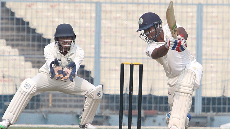 Ranji Trophy semi-finals, Day 3: Ganesh Satish half-century keeps Vidarbha afloat against Karnataka 