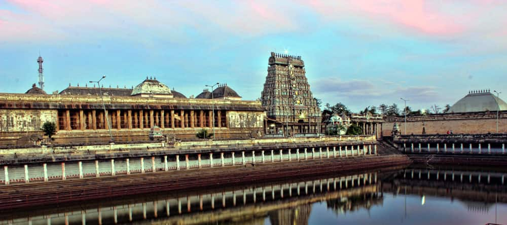 Thillai Nataraja Temple in Chidambaram, Tamil Nadu is home to the Akasha Lingam. It represents Space.