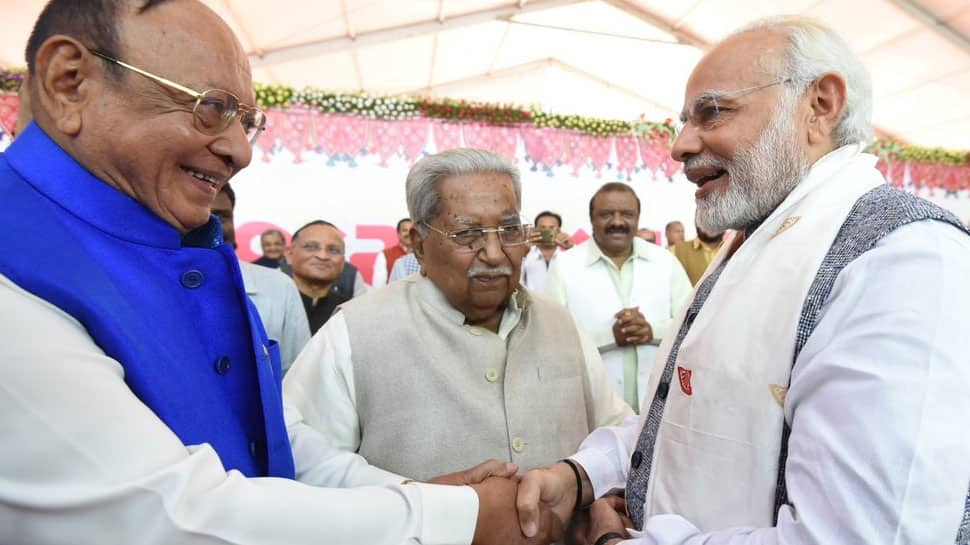 Rare sight: Keshubhai, Vagehla, Anandiben, Modi - four ex-CMs of Gujarat - in one frame  