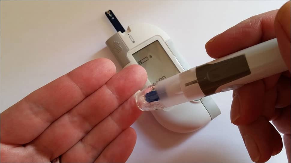 Monitoring diabetes now a pain-free process with this newly developed device