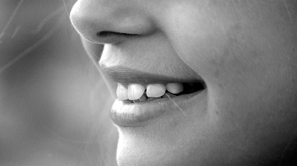 Soothe teeth sensitivity in easy ways