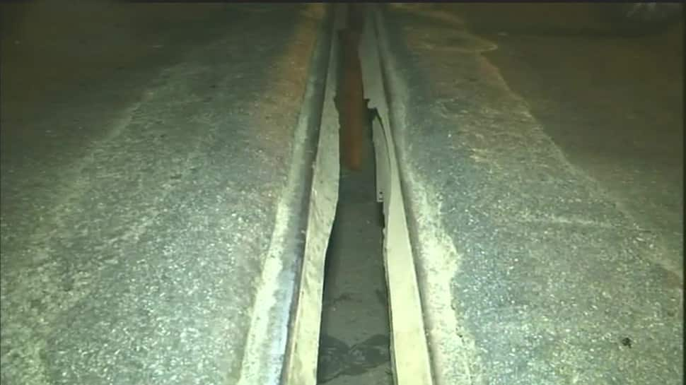 Delhi: Massive crack appears between girders on Lajpat Nagar flyover, commuters accuse govt