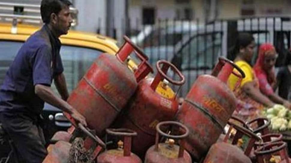 Petroleum Ministry asks oil companies to rationalise prices of commercial LPG cylinders