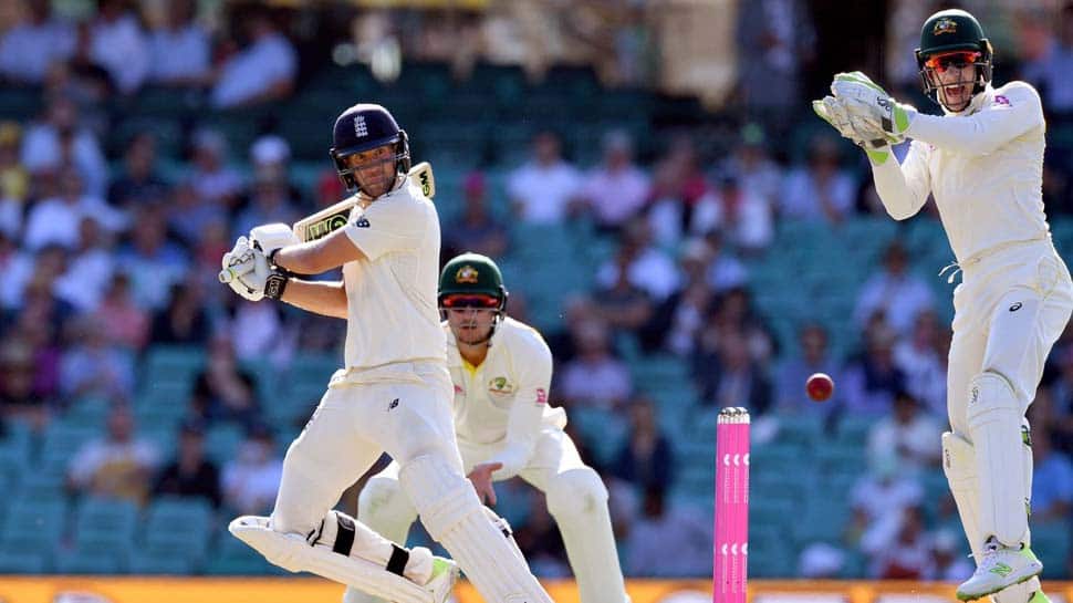 Ashes, 5th Test: England all out for 346 in Sydney