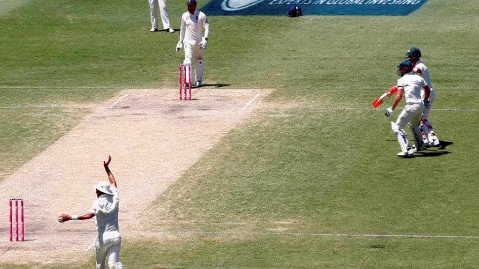 &#039;Hottest&#039; Ashes Test day on record as Australia swelters