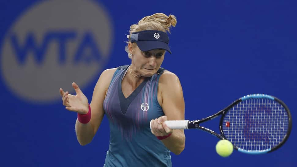 Sydney International: Ekaterina Makarova defeats Jelena Ostapenko in the first round