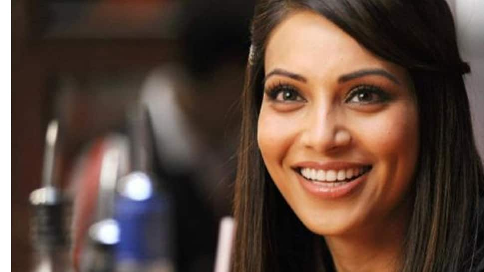 Bipasha Basu birthday: Celebrities flood Twitter with wishes