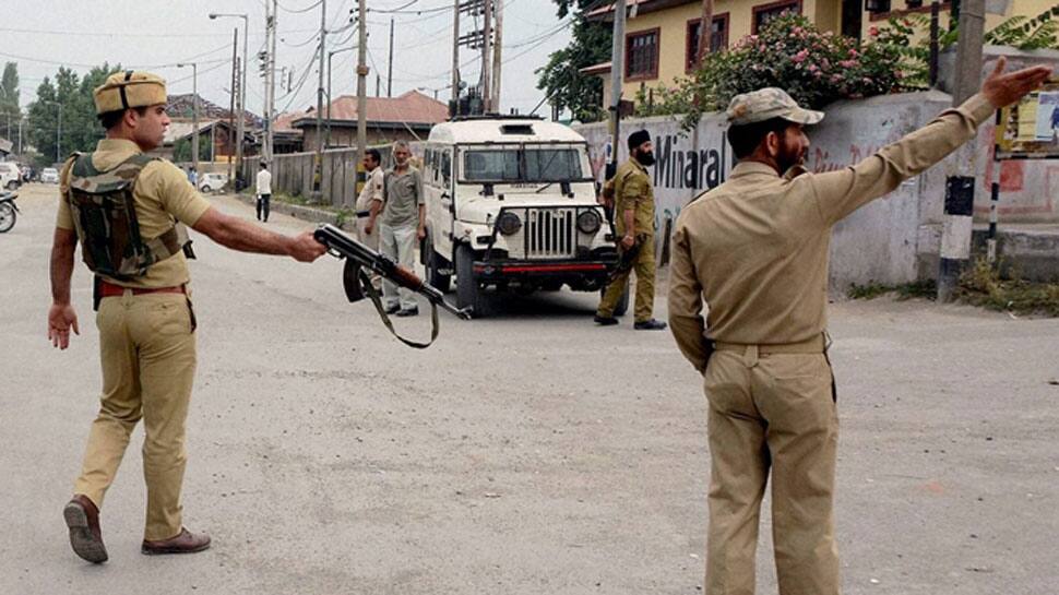 J&amp;K: Terrorist killed in encounter with security forces in Budgam 