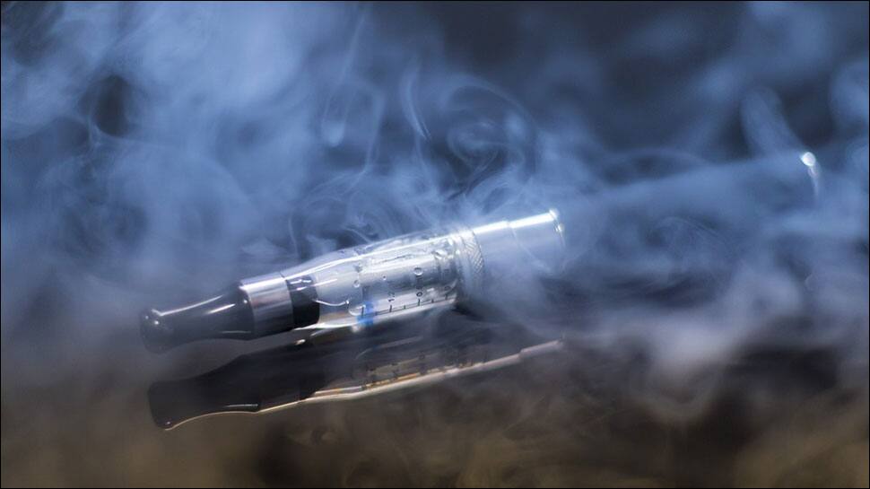 Which is worse – E-cigarettes or conventional cigarettes?