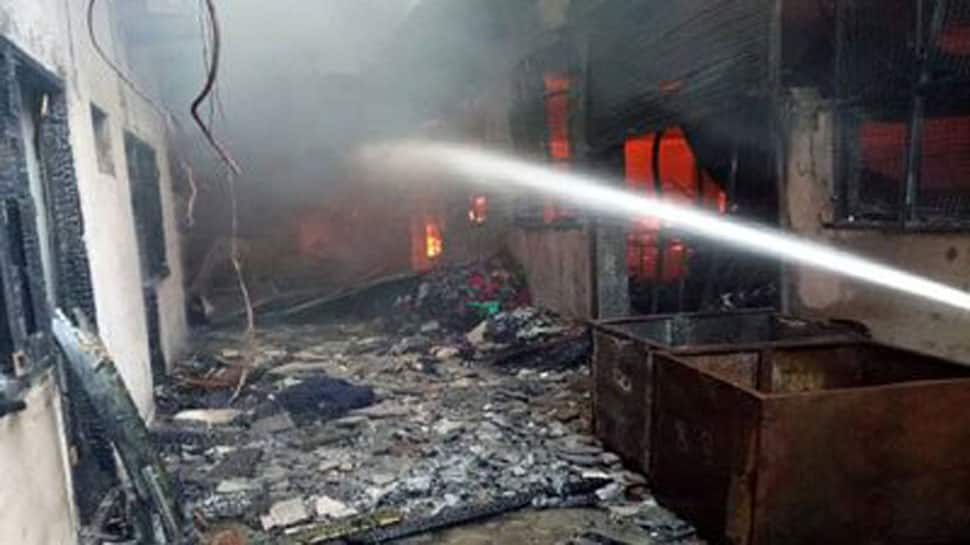 Fire breaks out in clothing factory on Ludhiana&#039;s Kakowal road