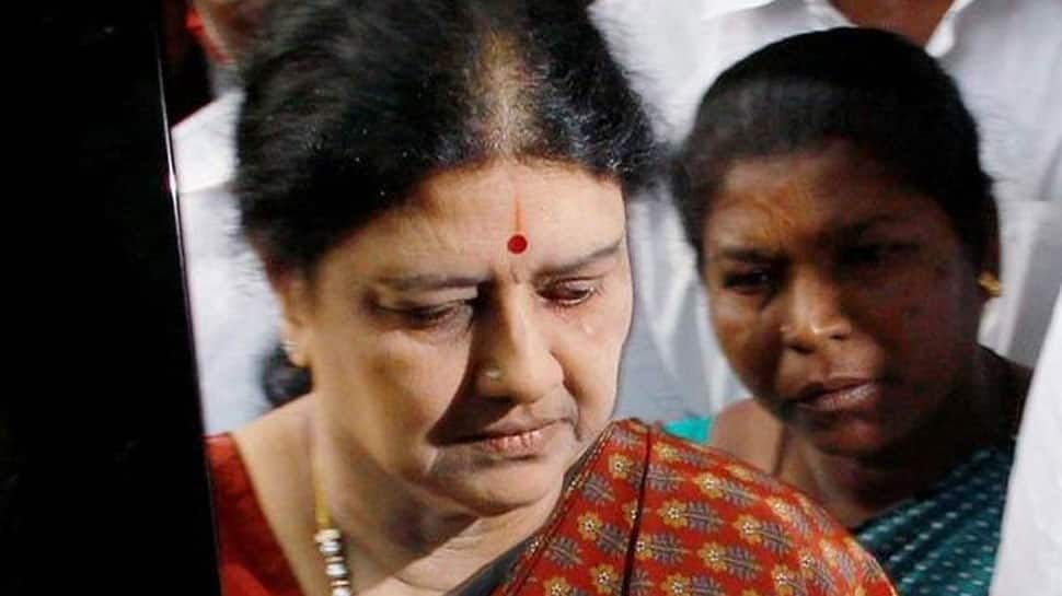 VK Sasikala&#039;s husband M Natarajan surrenders before CBI court