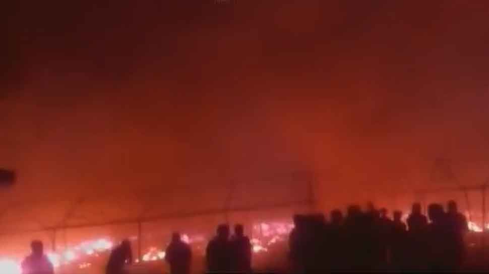 Massive fire breaks out at Swami Dharmbandhu&#039;s event, three girls dead, 15 critical