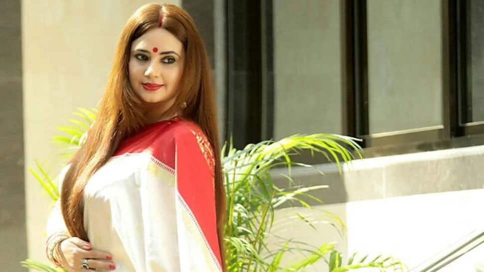 Janhvi a dedicated actor, says Shalini Kapoor