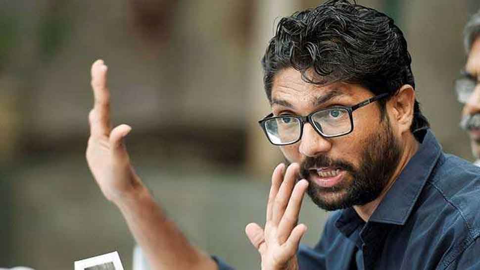 Scribes boycott Jignesh Mevani meet after he asks TV channel to leave