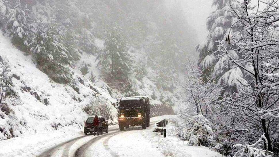 Kashmir reels under &#039;Chillai Kalan&#039;, Kargil at minus 20