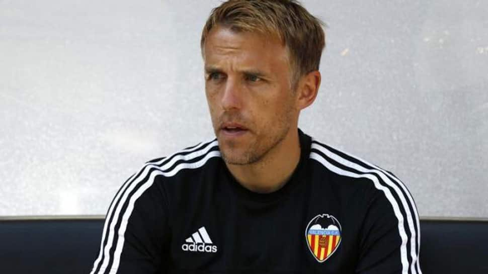 New England women&#039;s football coach Phil Neville in &#039;sexist&#039; tweet row