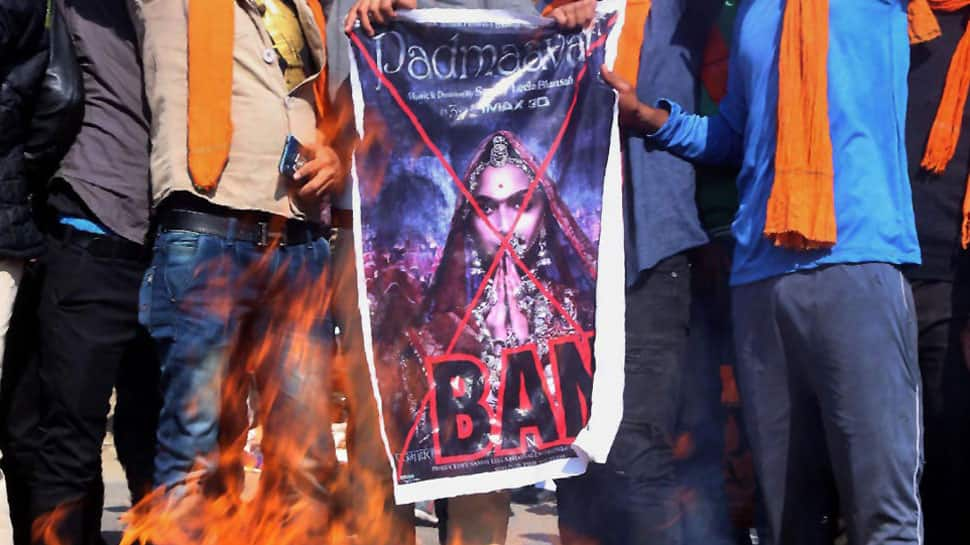 Defiant Rajput groups continue violent protests ahead of &#039;Padmaavat&#039; release