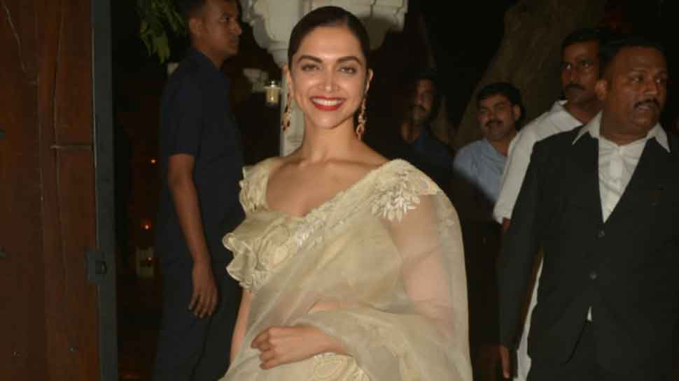 Deepika Padukone accepts Akshay Kumar&#039;s challenge, posts video holding sanitary pad 