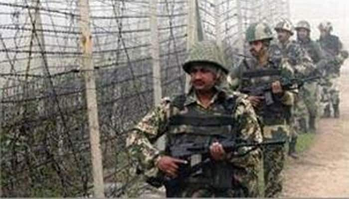 Pakistan violates ceasefire in J&amp;K&#039;s Poonch; 15-year-old girl, jawan injured in heavy shelling 