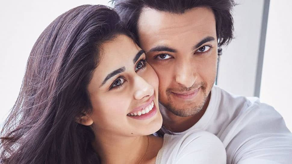 Salman Khan&#039;s &#039;Loveratri&#039; actress Warina Hussain&#039;s Insta pictures reveal she is B-Town ready!