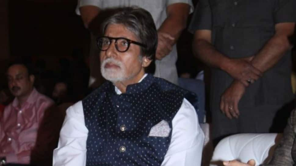 Amitabh Bachchan visits Mumbai&#039;s Lilavati Hospital for &#039;routine checkup&#039; 