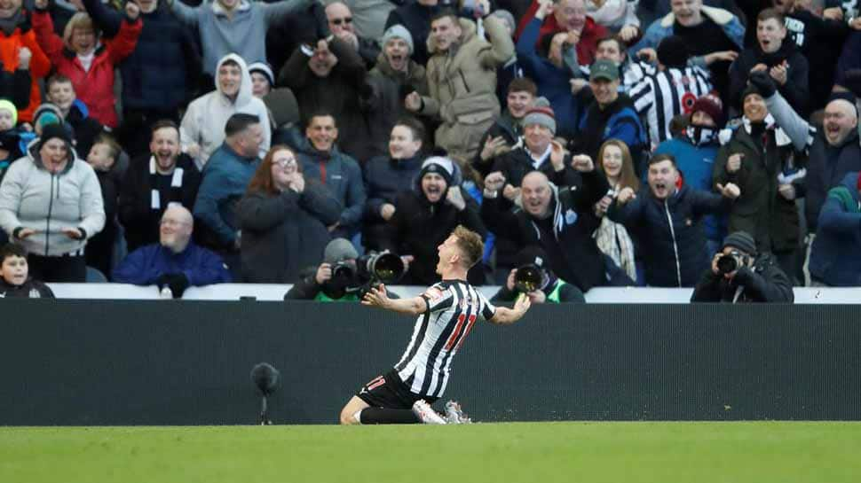 Matt Ritchie scores his first goal of the season as Newcastle United stun Manchester United