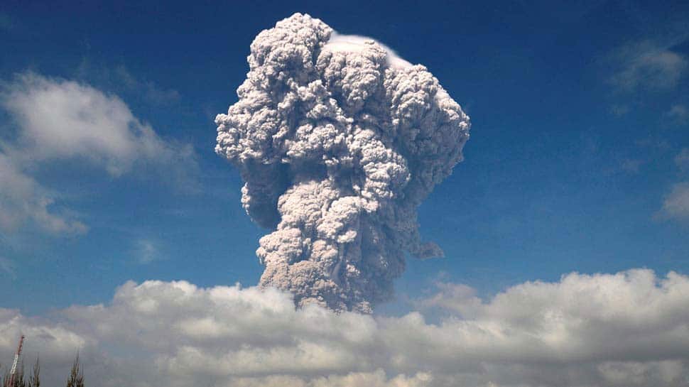 WATCH: Indonesian Mount Sinabung volcano erupts, spews ash and smoke
