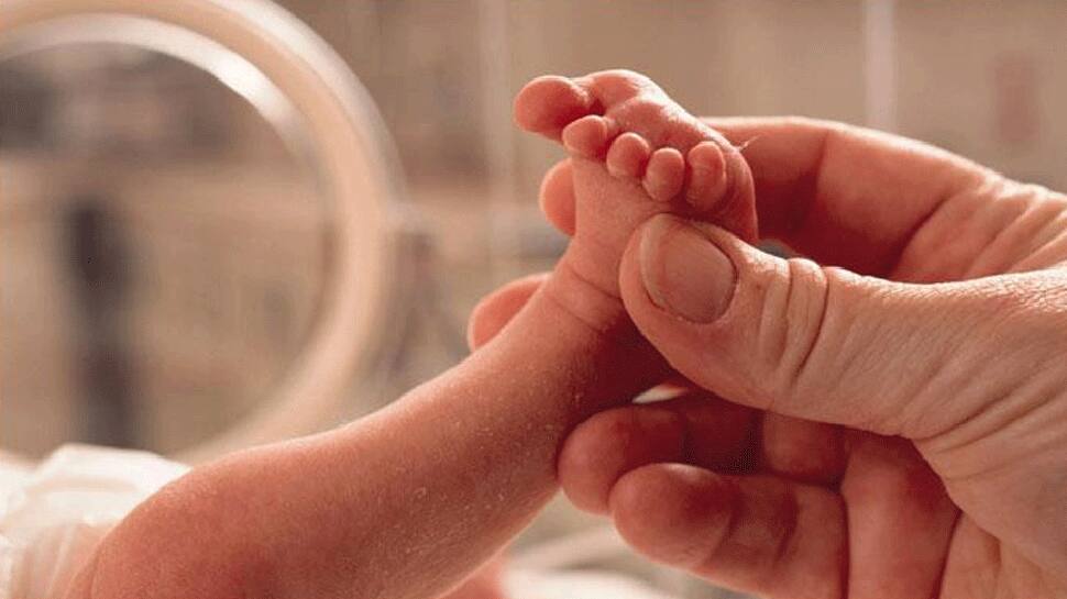 Newborn dies after being dumped by mother in Delhi