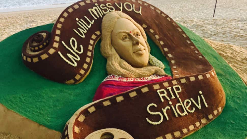 Sudarsan Pattnaik pays heartfelt sand art tribute to Sridevi—Pics