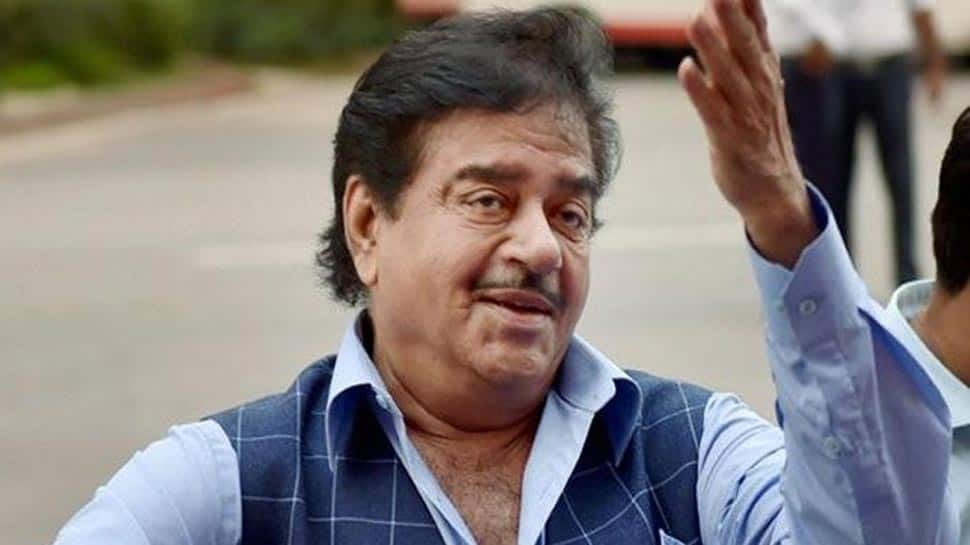 &#039;Thank God they spared the peon&#039;: BJP MP Shatrughan Sinha&#039;s stinger at Modi government over PNB scam