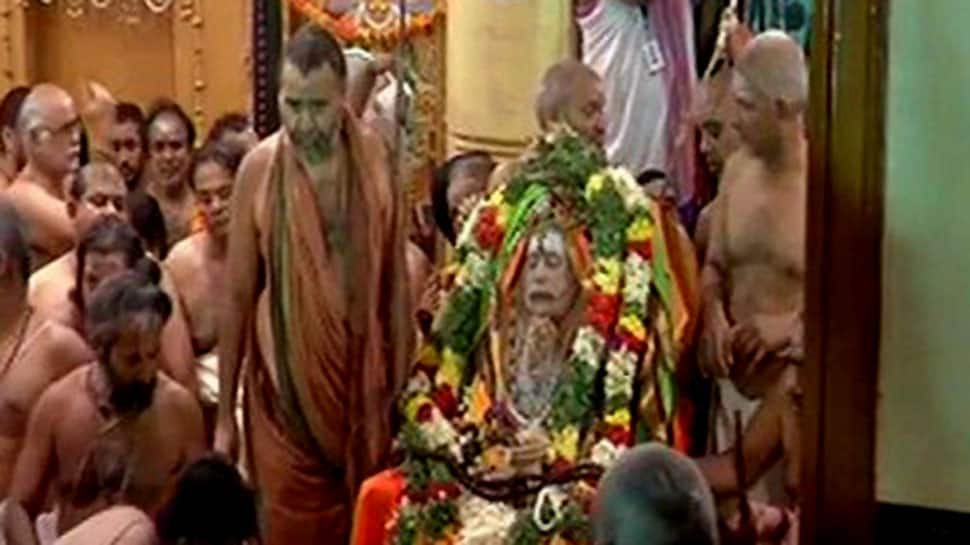 Shankaracharya Jayendra Saraswati interred at Kanchi math