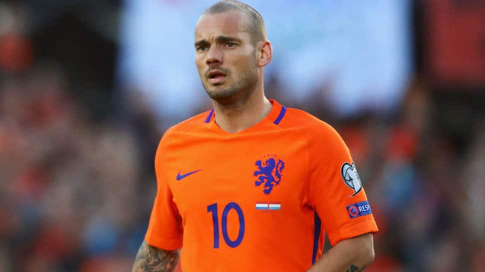 Dutch midfielder Wesley Sneijder calls time on international career