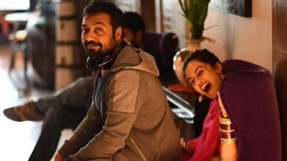 Is Anurag Kashyap too heavy for Taapsee Pannu?–Pic proof 