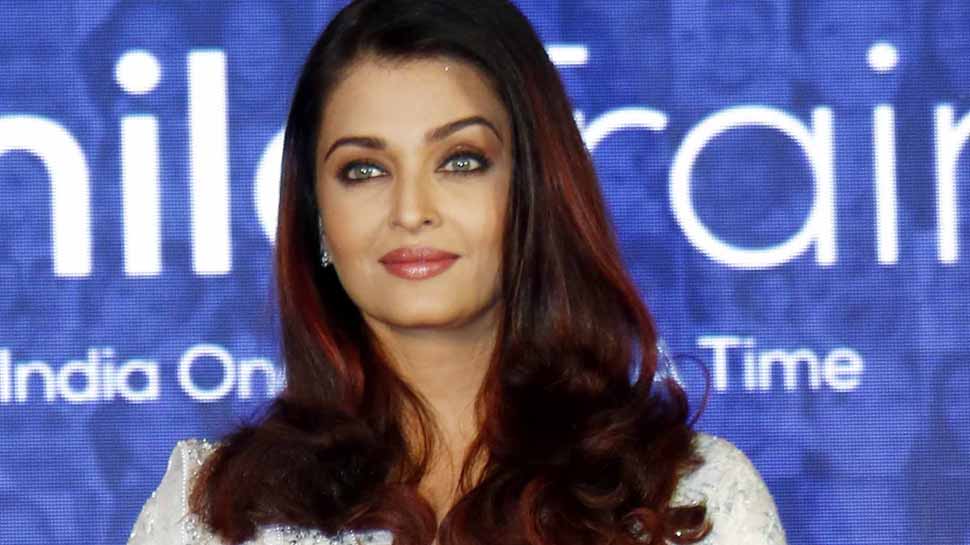 Aishwarya spreads smiles among kids born with clefts