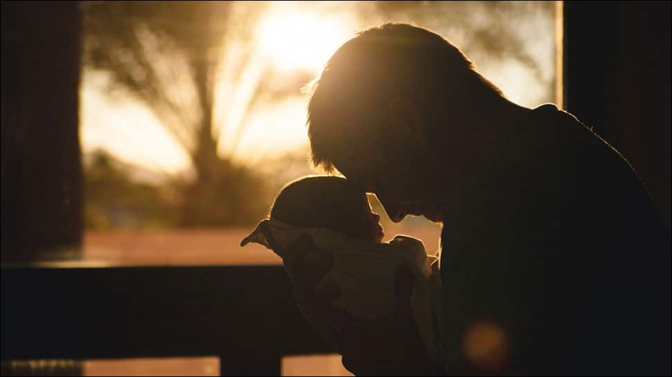 Babies resembling their fathers become healthier: Study