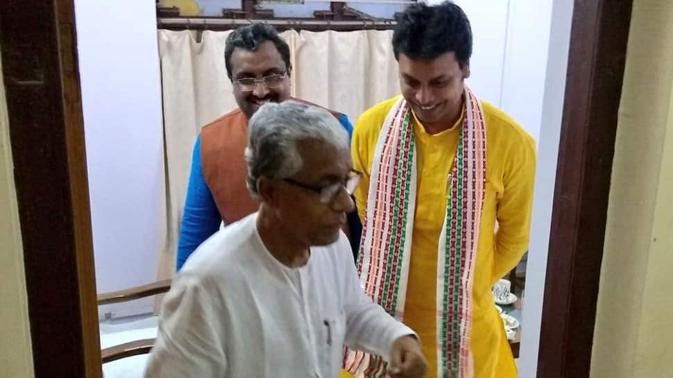  BJP invites Manik Sarkar for Biplab Deb&#039;s swearing-in; outgoing CM agrees to attend