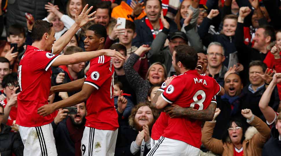 Marcus Rashford strikes twice, Manchester United humble Liverpool