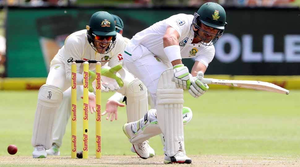 South Africa ride on AB de Villiers fifty to take lead in second Test against Australia