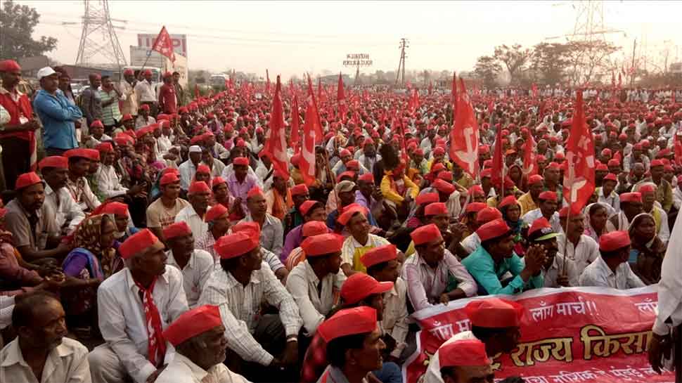 With demand for complete loan waiver, 30,000 agitated farmers to reach Mumbai today