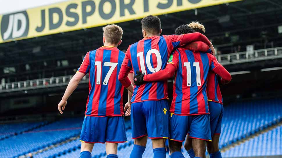  Crystal Palace to consider renaming Selhurst Park