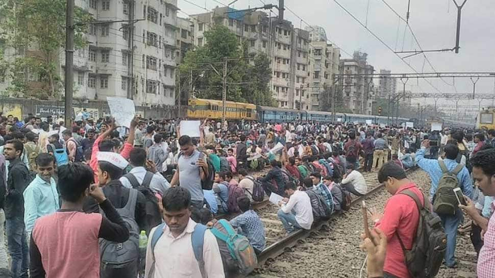 Mumbai local trains status: Train services resume between Matunga and CSMT