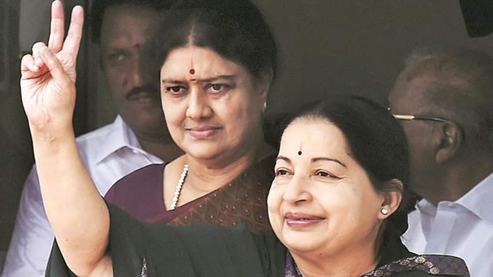 Jayalalithaa&#039;s fingerprints won&#039;t be shared: SC sets aside Madras High Court order over a bypoll petition