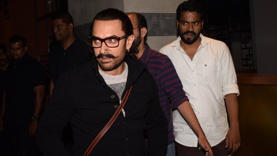 Aamir Khan shares adorable photo with son Azad — Check out