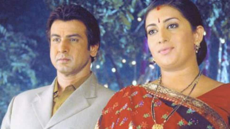 Ronit Roy&#39;s wish for Smriti Irani will remind you of their &#39;Kyunki Saas Bhi Kabhi Thi&#39; days | Television News | Zee News